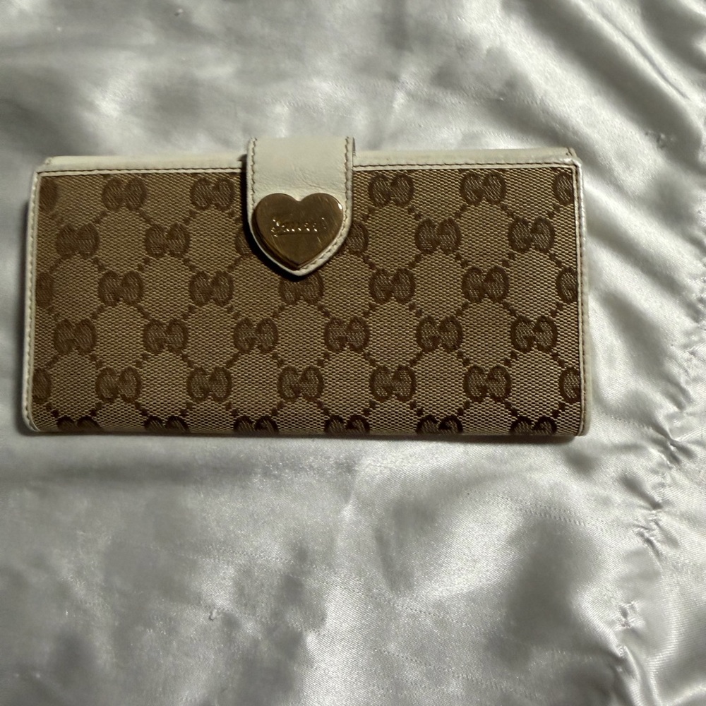 Gucci Brown GG Canvas Continental Wallet with White Trim and Heart Clasp
